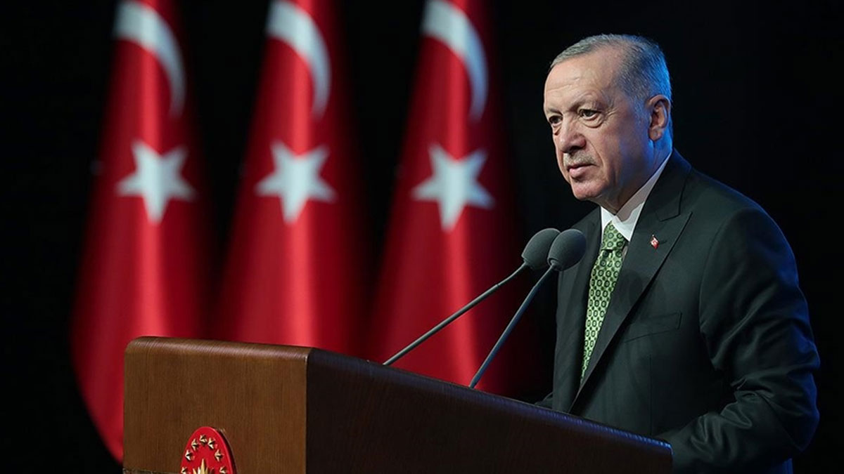 Cumhurbaşkanı Erdoğan, İsrail'in İran'a yönelik saldırılarına ilişkin telefon diplomasisini sürdürüyor