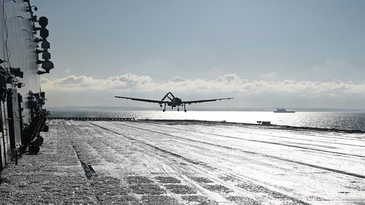 Bayraktar TB3 SİHA'dan NATO tatbikatında gövde gösterisi