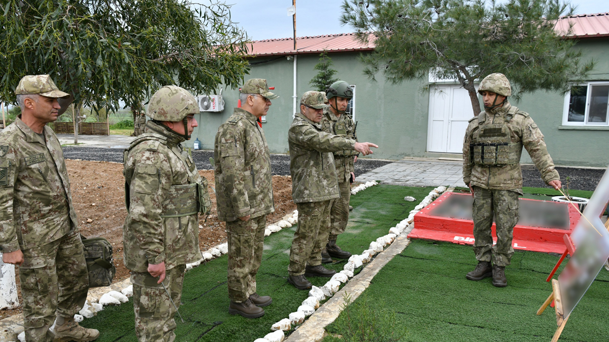 Kara Kuvvetleri Komutanı Tokel, KKTC'de