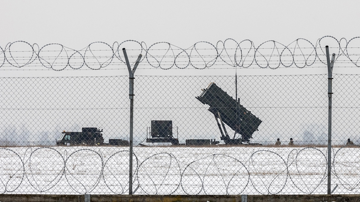 Polonya, Patriot hava savunma sistemlerini Orta Doğu'ya konuşlandırmayacak