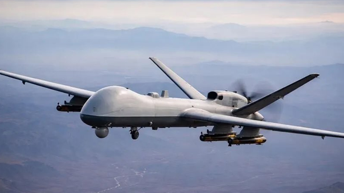 İran basını: Hürmüz Boğazı'nda MQ-9 tipi bir İHA düşürüldü
