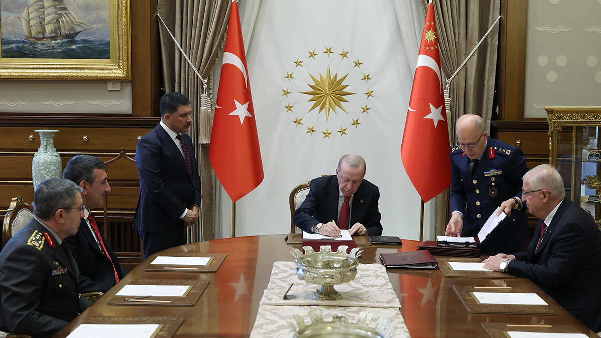 Yüksek Askeri Şura kararları açıklandı