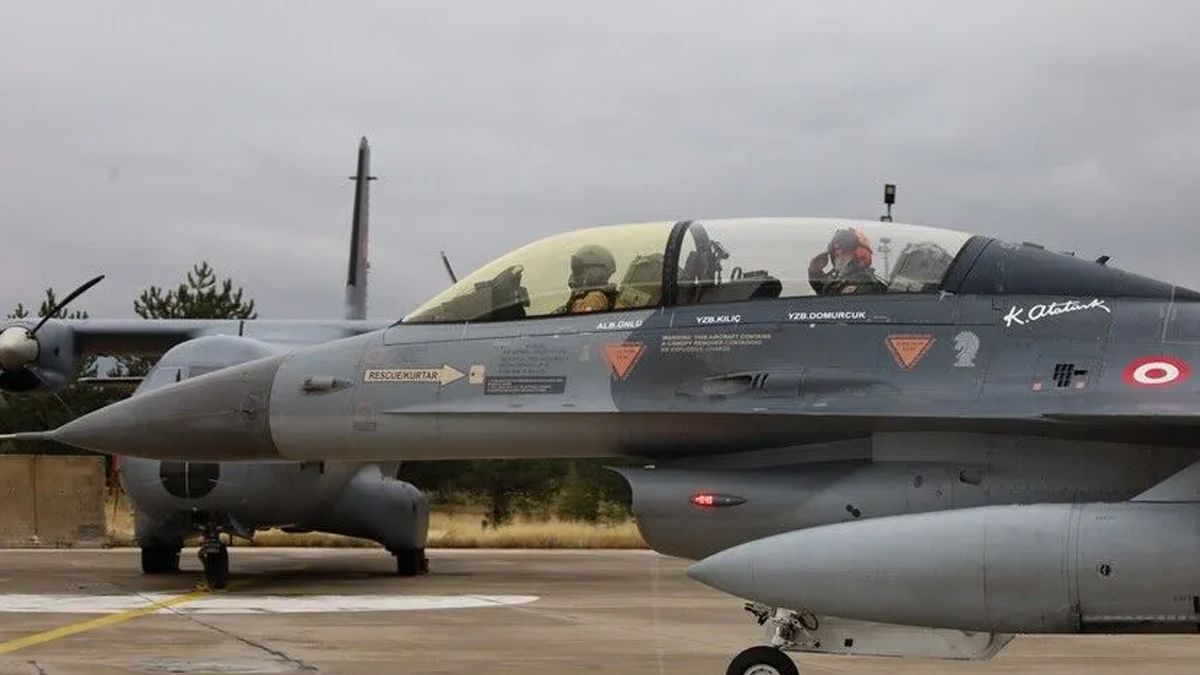 403'üncü Test Filo Komutanlığı ilk uçuşunu gerçekleştirdi